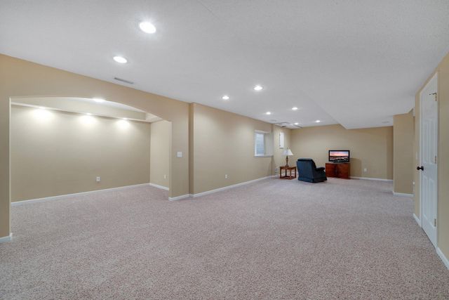 2857 117th Avenue NW, Coon Rapids, MN 55433
