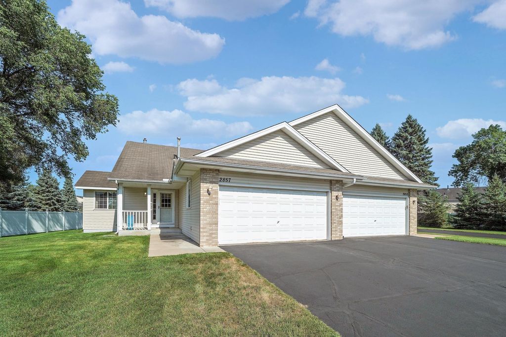 2857 117th Avenue NW, Coon Rapids, MN 55433