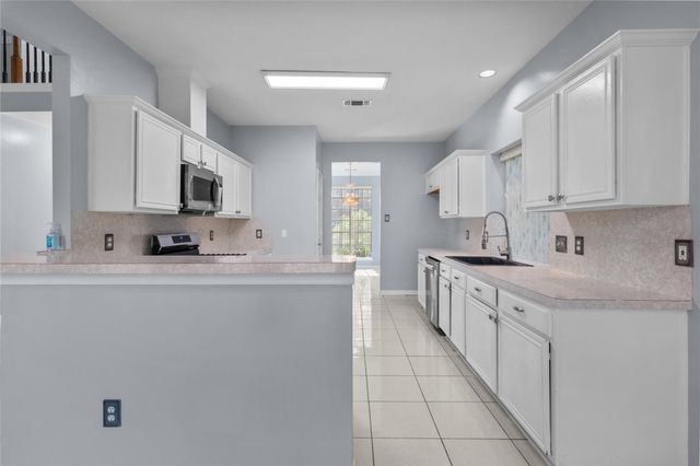 127 Saint Finans Way, Houston, TX 77015