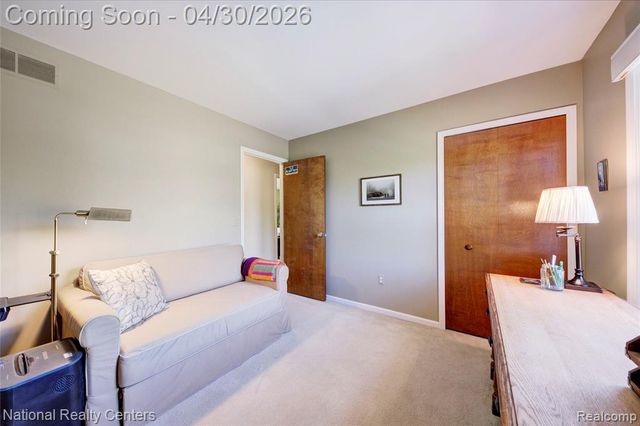 343 Cobblestone Court, Brighton, MI 48116