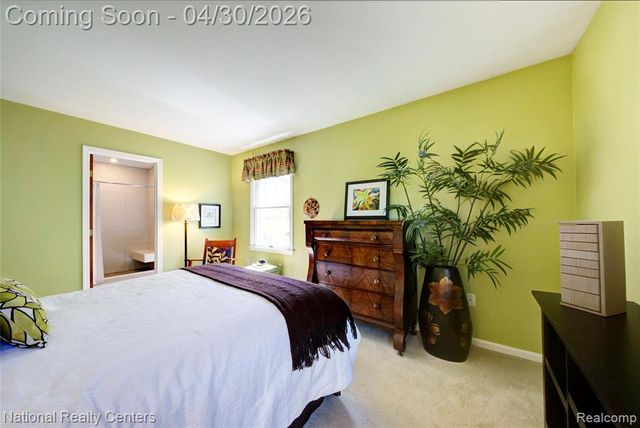 343 Cobblestone Court, Brighton, MI 48116