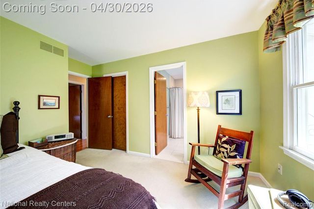 343 Cobblestone Court, Brighton, MI 48116