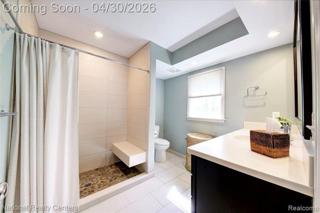 343 Cobblestone Court, Brighton, MI 48116
