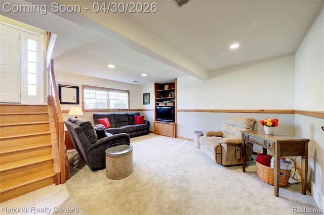 343 Cobblestone Court, Brighton, MI 48116