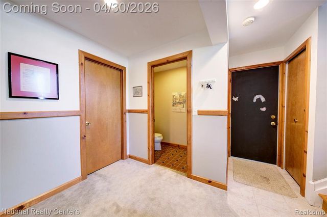 343 Cobblestone Court, Brighton, MI 48116