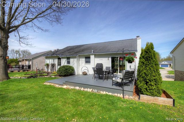343 Cobblestone Court, Brighton, MI 48116
