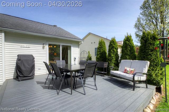 343 Cobblestone Court, Brighton, MI 48116