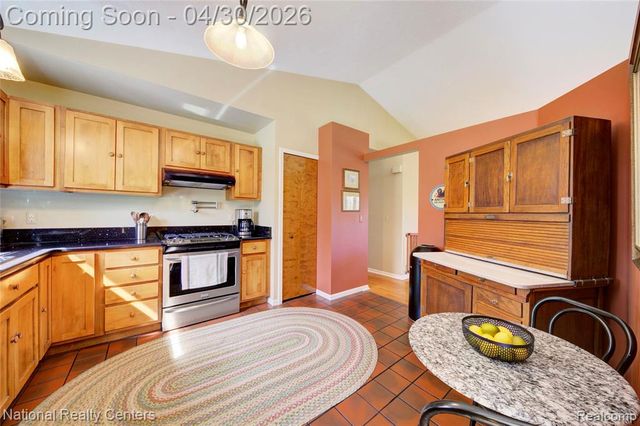 343 Cobblestone Court, Brighton, MI 48116
