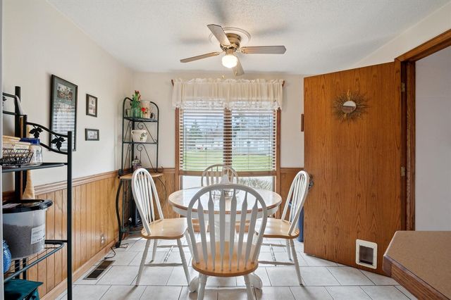 1375 Woodland Beach, Battle Creek, MI 49014