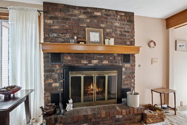 1375 Woodland Beach, Battle Creek, MI 49014