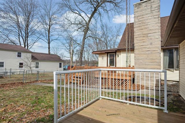 1375 Woodland Beach, Battle Creek, MI 49014