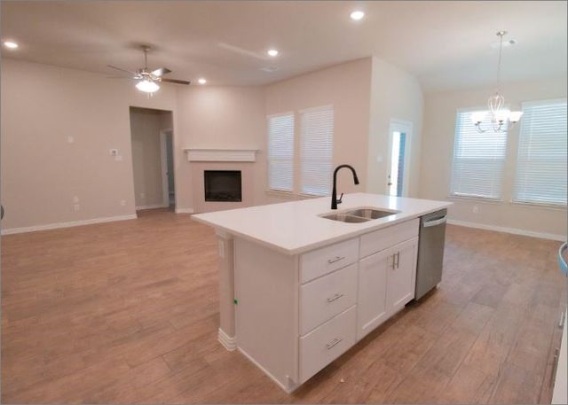 535 Hilllcrest Circle, Justin, TX 76247