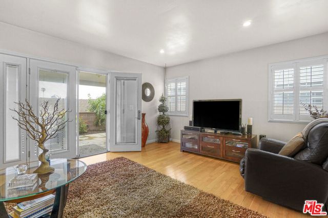 11731 Cimarron Avenue, Hawthorne, CA 90250