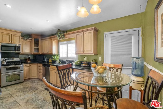 11731 Cimarron Avenue, Hawthorne, CA 90250