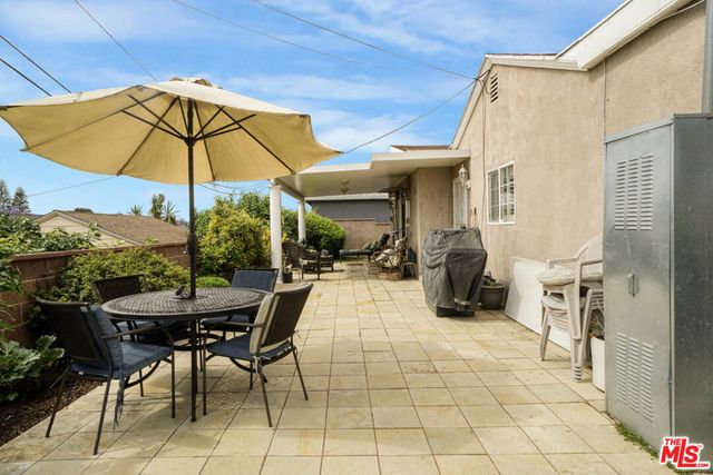 11731 Cimarron Avenue, Hawthorne, CA 90250