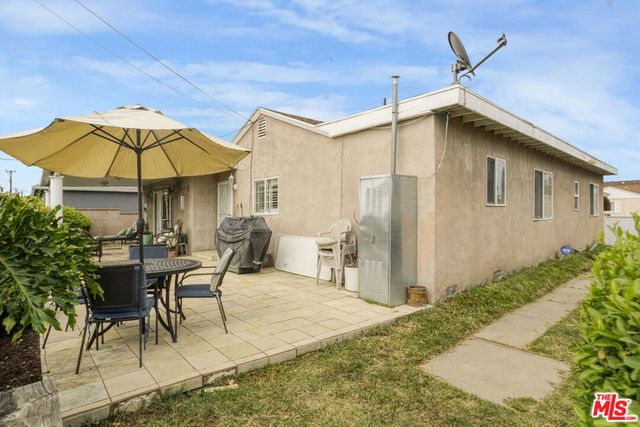 11731 Cimarron Avenue, Hawthorne, CA 90250