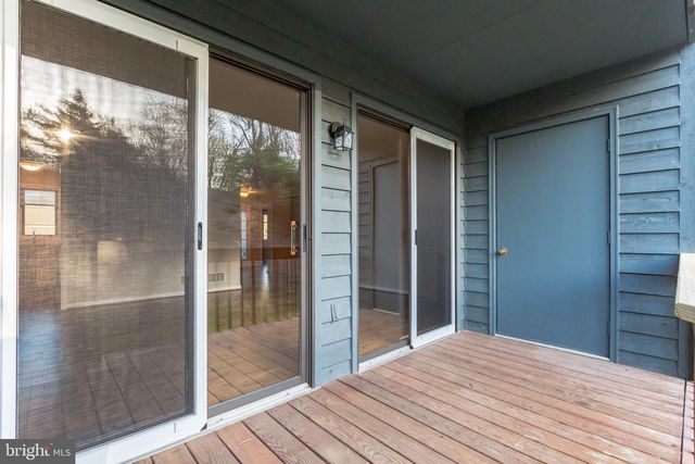 109 FOXFIRE DR, Newark, DE 19711