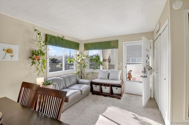 19134 Angling Street, Livonia, MI 48152