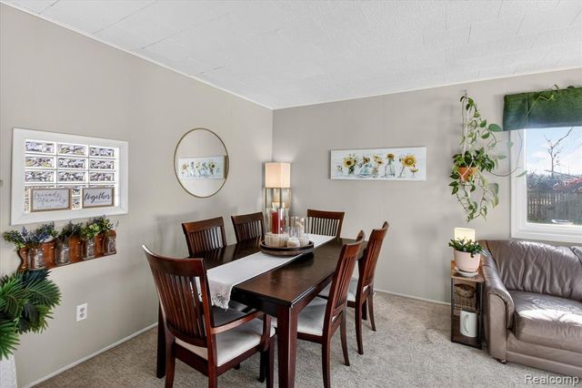 19134 Angling Street, Livonia, MI 48152