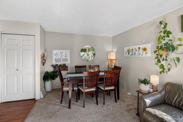 19134 Angling Street, Livonia, MI 48152