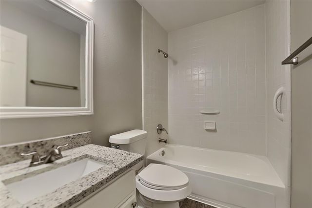 18623 Singing Woods Drive, Humble, TX 77346