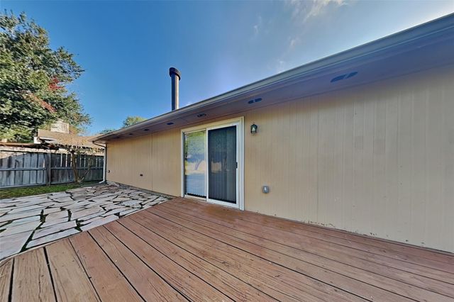 18623 Singing Woods Drive, Humble, TX 77346