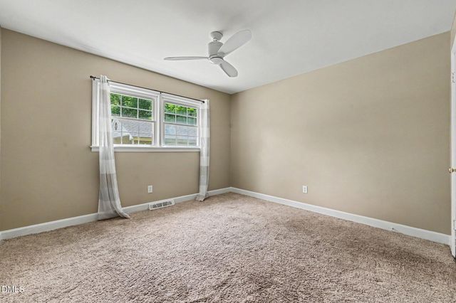 525 N Carr Street, Mebane, NC 27302