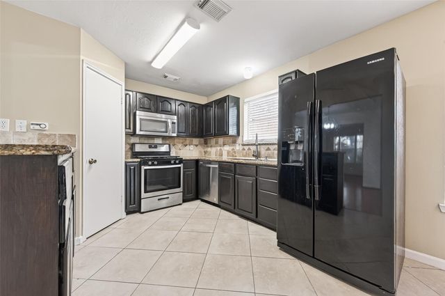 8411 Tamayo Drive, Houston, TX 77083