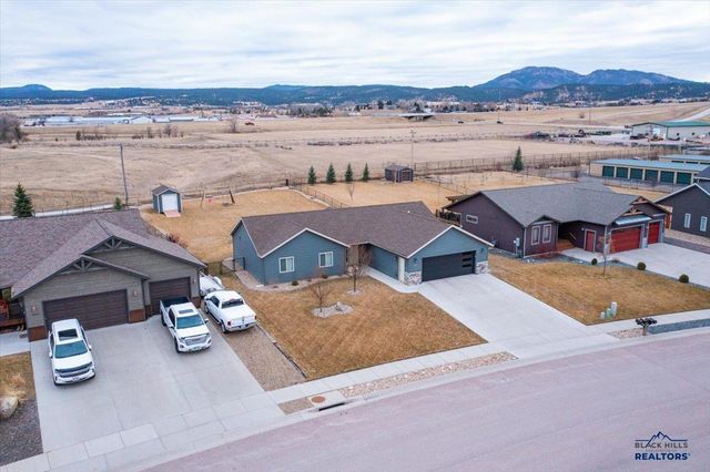 1863 RUSSELL ST, Spearfish, SD 57783