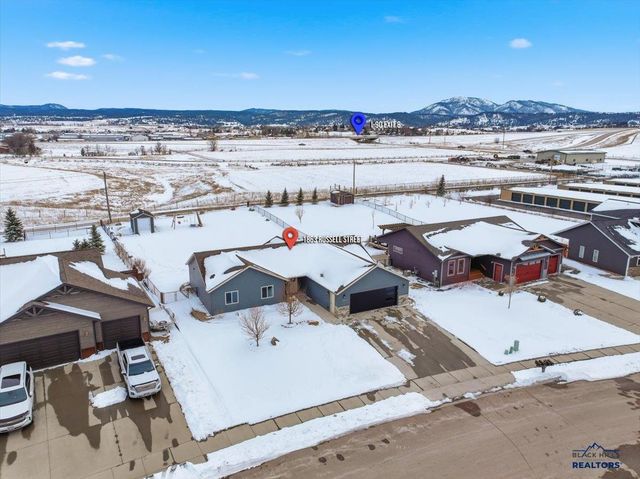 1863 RUSSELL ST, Spearfish, SD 57783