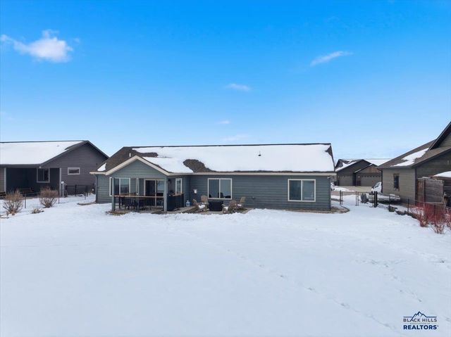 1863 RUSSELL ST, Spearfish, SD 57783