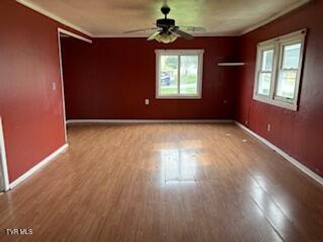 476 Morelock Street, Kingsport, TN 37660