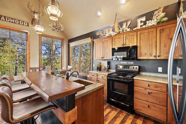 21152 GILDED MOUNTAIN LP, Lead, SD 57754