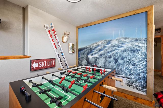 21152 GILDED MOUNTAIN LP, Lead, SD 57754