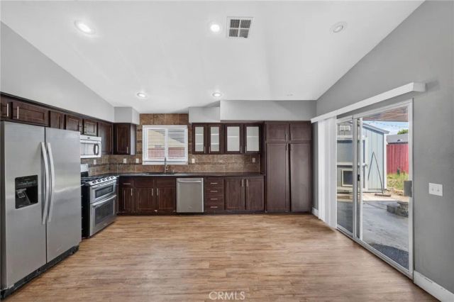 42869 Woodside Court, Hemet, CA 92544