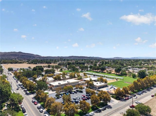 42869 Woodside Court, Hemet, CA 92544
