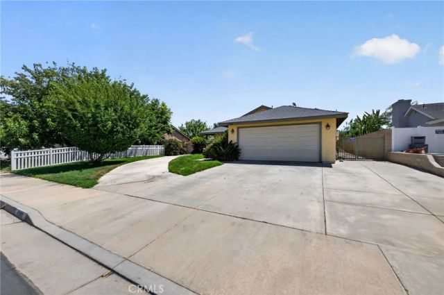 42869 Woodside Court, Hemet, CA 92544