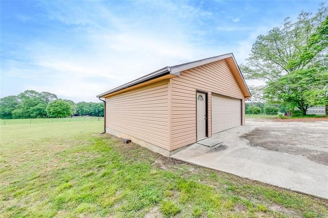 2630 Prospect Road, Toccoa, GA 30577