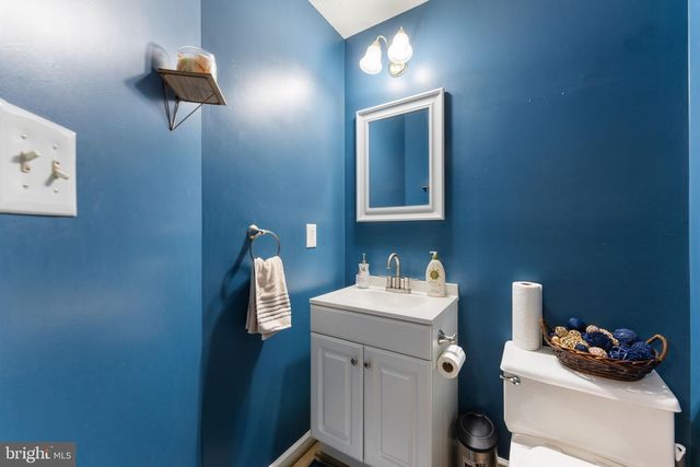 7840 FOXFARM LN, Glen Burnie, MD 21061