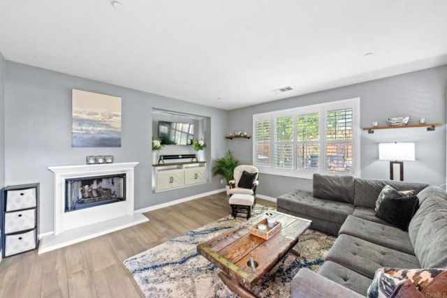 448 Kennedy Court, Escondido, CA 92027