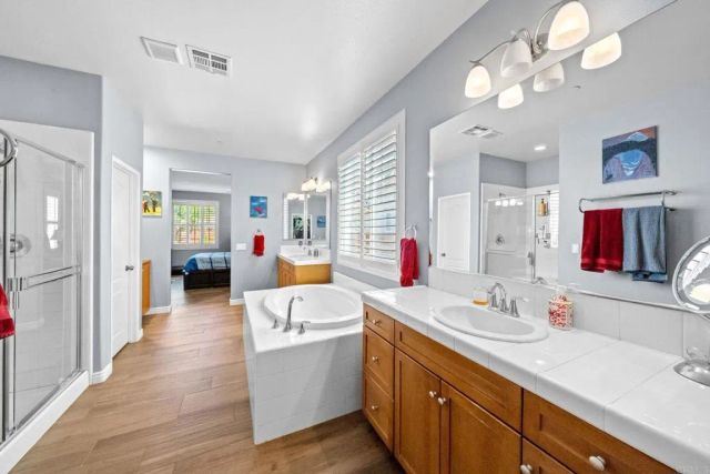 448 Kennedy Court, Escondido, CA 92027