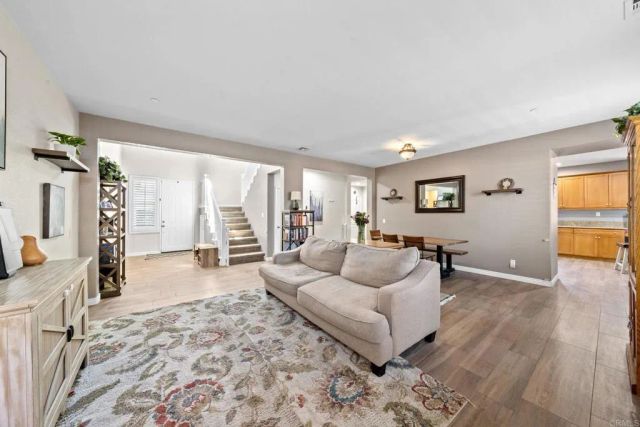 448 Kennedy Court, Escondido, CA 92027