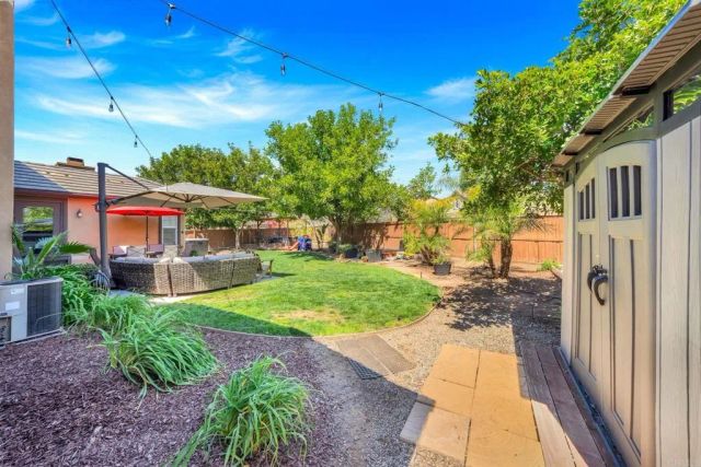 448 Kennedy Court, Escondido, CA 92027