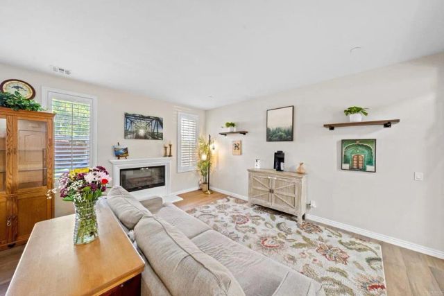 448 Kennedy Court, Escondido, CA 92027