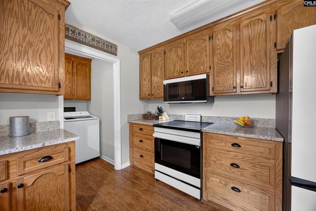 125 Patricia Avenue, Pelion, SC 29123