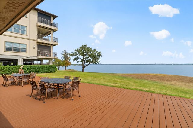 500 Waters Edge Drive 313, Lake Dallas, TX 75065