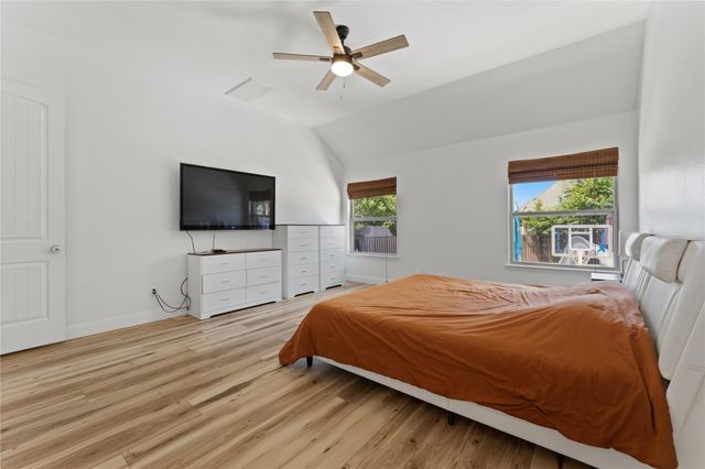 13714 Mesa Verde DR, Austin, TX 78737