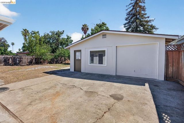 4162 Piper DR, San Jose, CA 95117