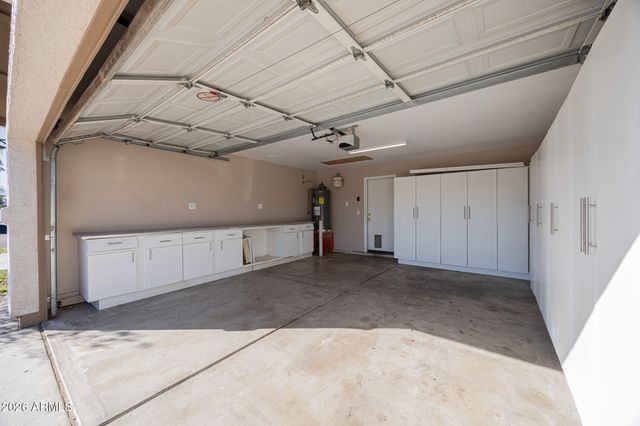 1676 N LA MORA Drive, Goodyear, AZ 85338