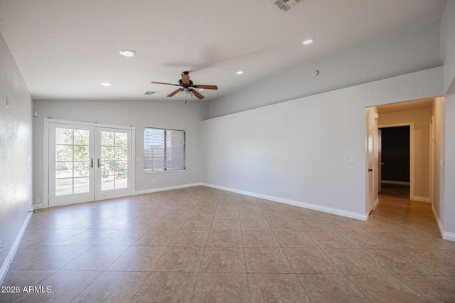 1676 N LA MORA Drive, Goodyear, AZ 85338